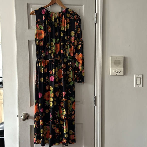ASOS Floral Dress - Picture 3 of 7